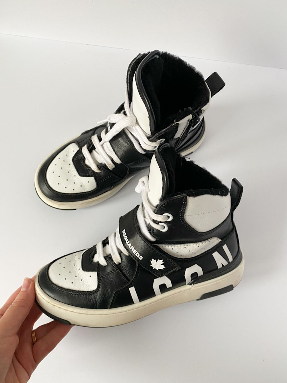 Зимние кроссовки Dsquared2, 33