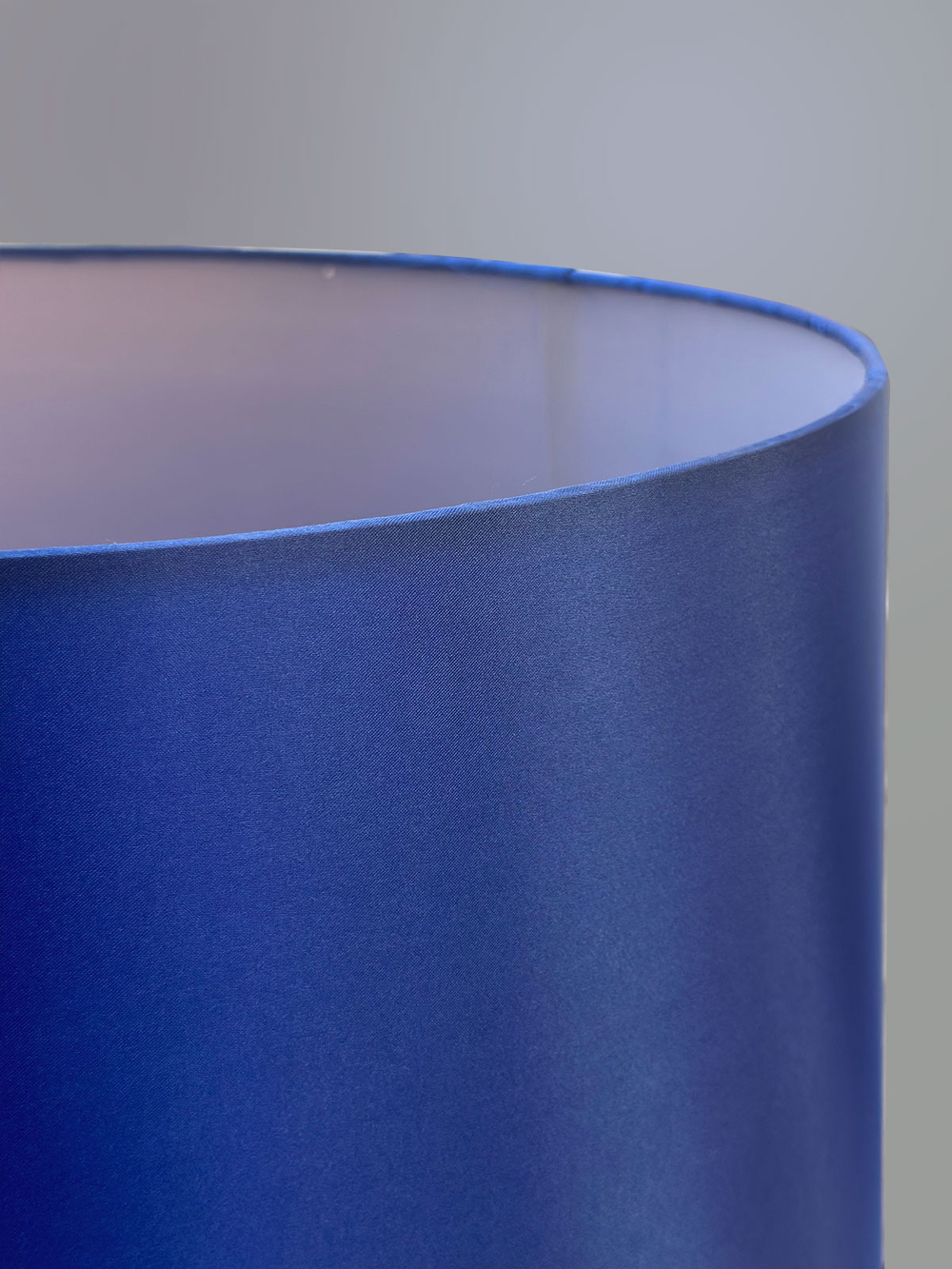 Настольная лампа BRTL3022