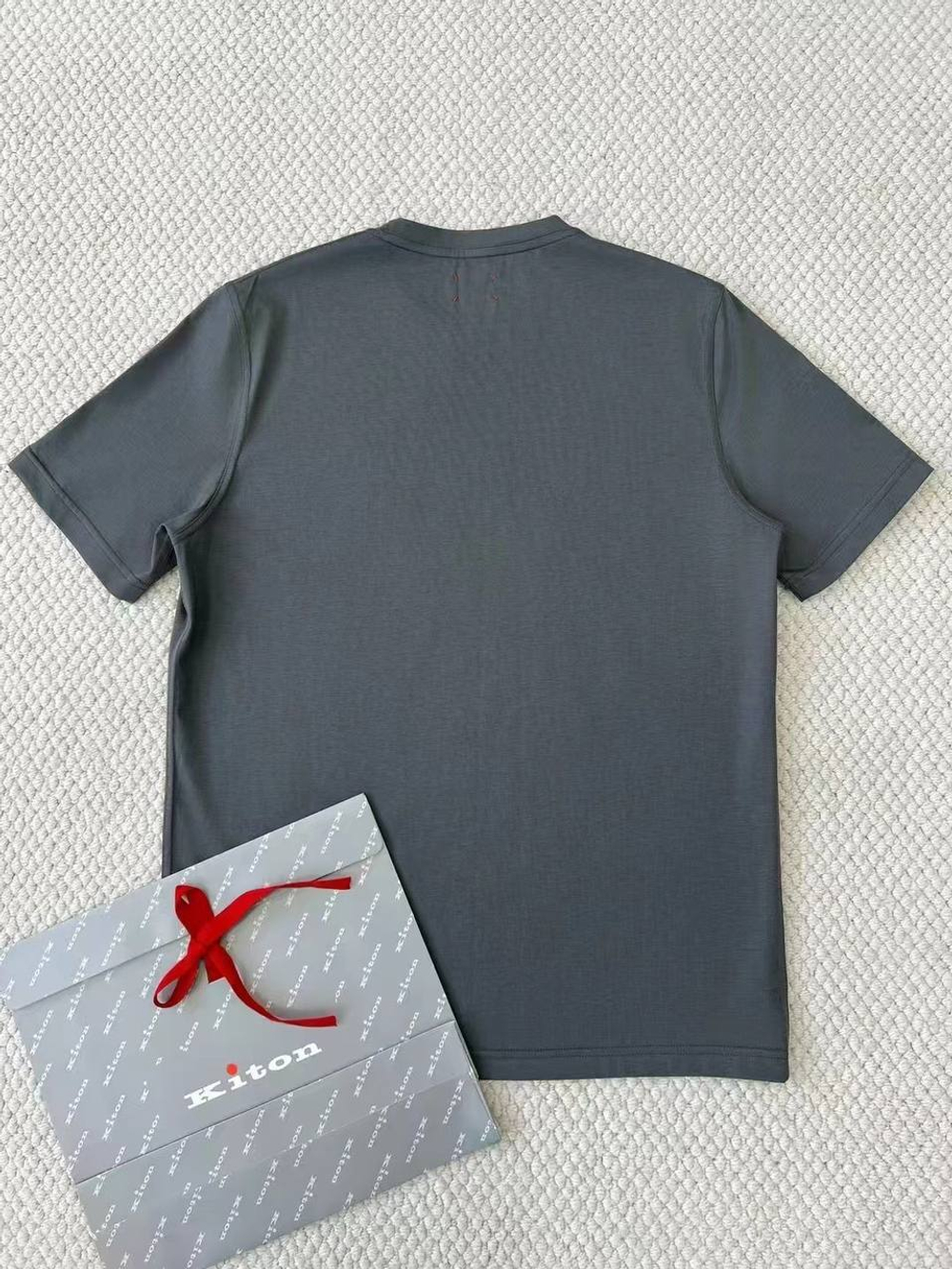 Футболка Kiton