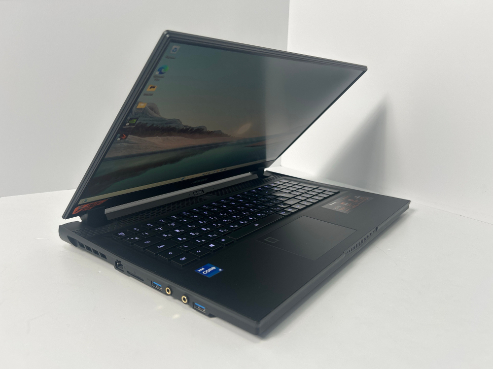 Ноутбук игровой GIGABYTE AORUS 17G KD (KD-72RU325SD) 17.3"/Intel Core i7 11800H/RAM 16 GB/SSD 512 GB/Nvidia RTX3060 6GB/1920x1080/IPS 300Hz/WIndows 11/Подсветка кл-ры:RGB/черный. Состояние: B2