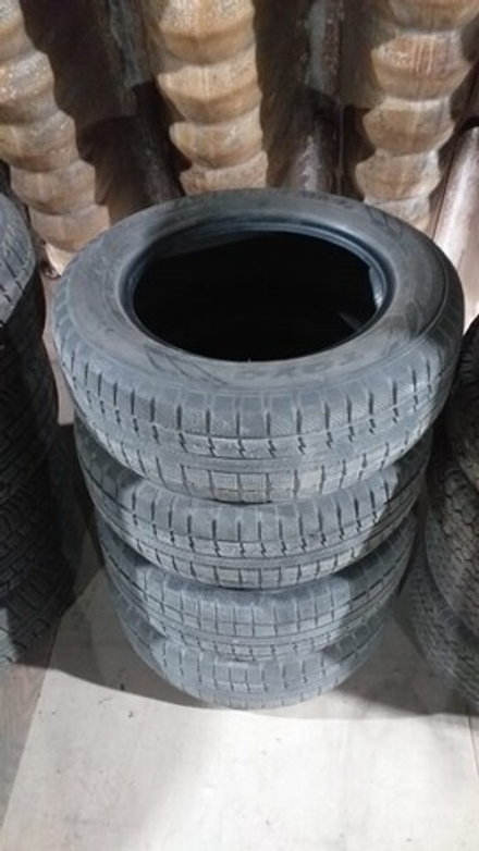 Шины ToyoTranpath MK4 215/60 R16 4шт.