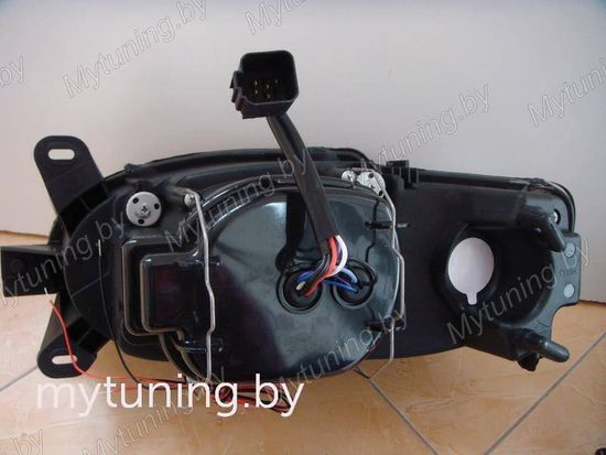 Передние фары Ford Escort 7 angel eyes black