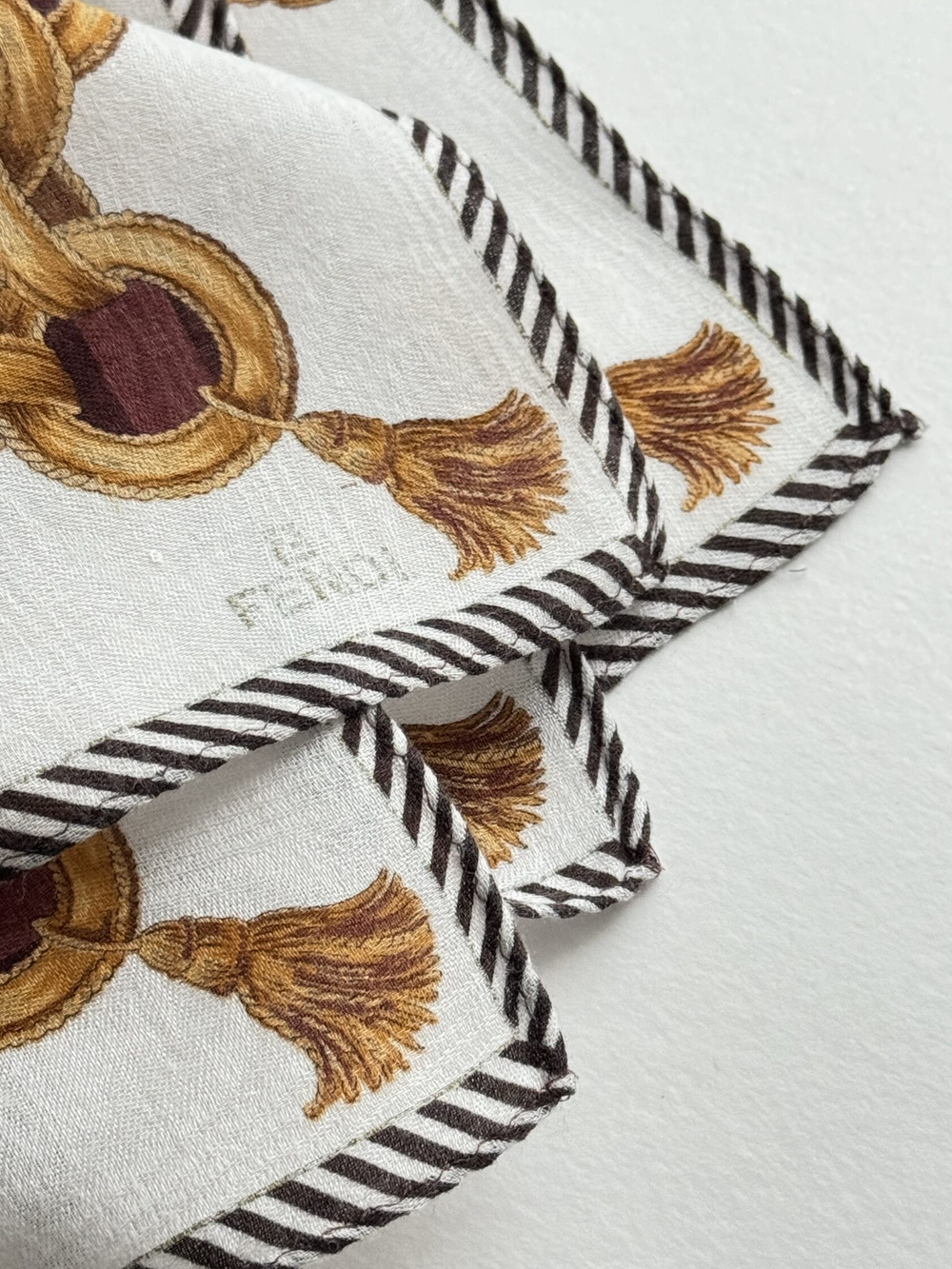 Платок Fendi