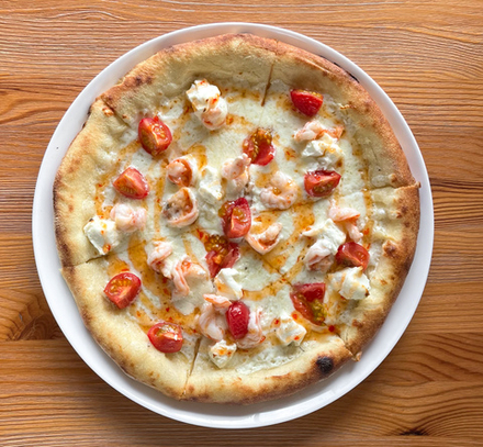 Пицца «С креветками и черри»