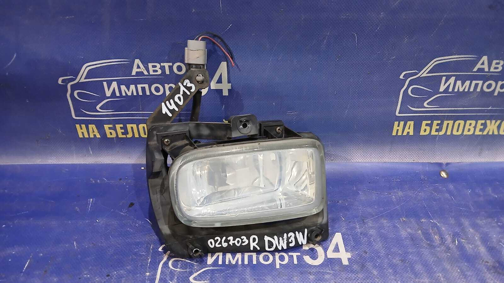 Туманка правая MAZDA DEMIO 1999-2002