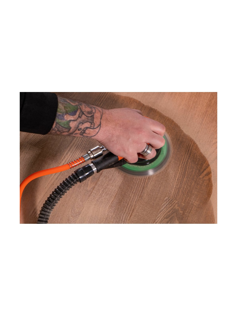 Орбитальная пневмошлифмашина (диск 150 мм; ампл. 4 мм; 11000 об/мин) Gigant OG150P