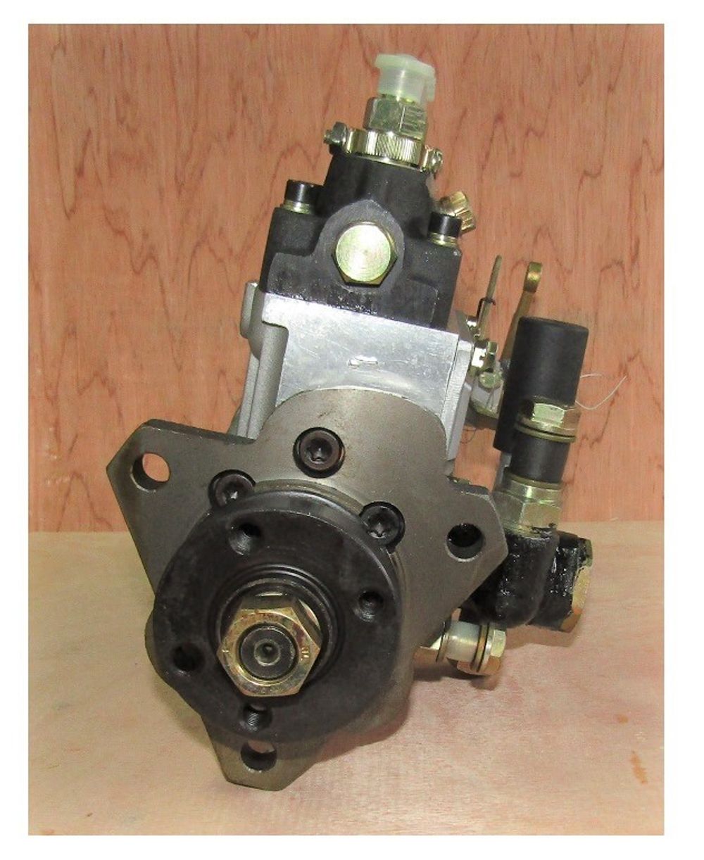 Насос топливный высокого давления TDY 40 4LE/Fuel Injection Pump