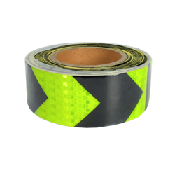 Светоотражающая лента зелёно-чёрная (стрелка) 50 мм х 25 м