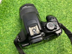 Canon 1100D kit 18-55mm 3.5-5.6 III 70.000 кадров