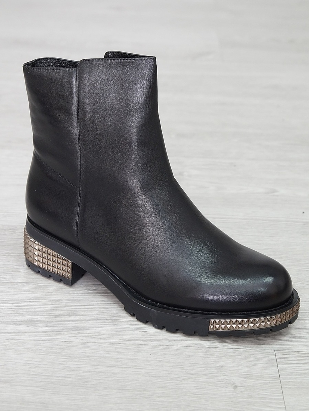 Полусапожки женские VARANESE T67-D1