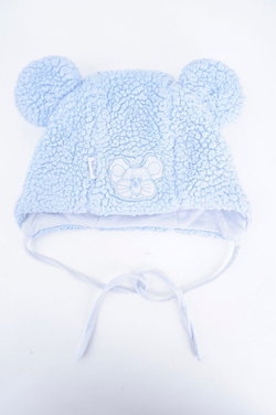 Шапка с ушками на 6 месяцев