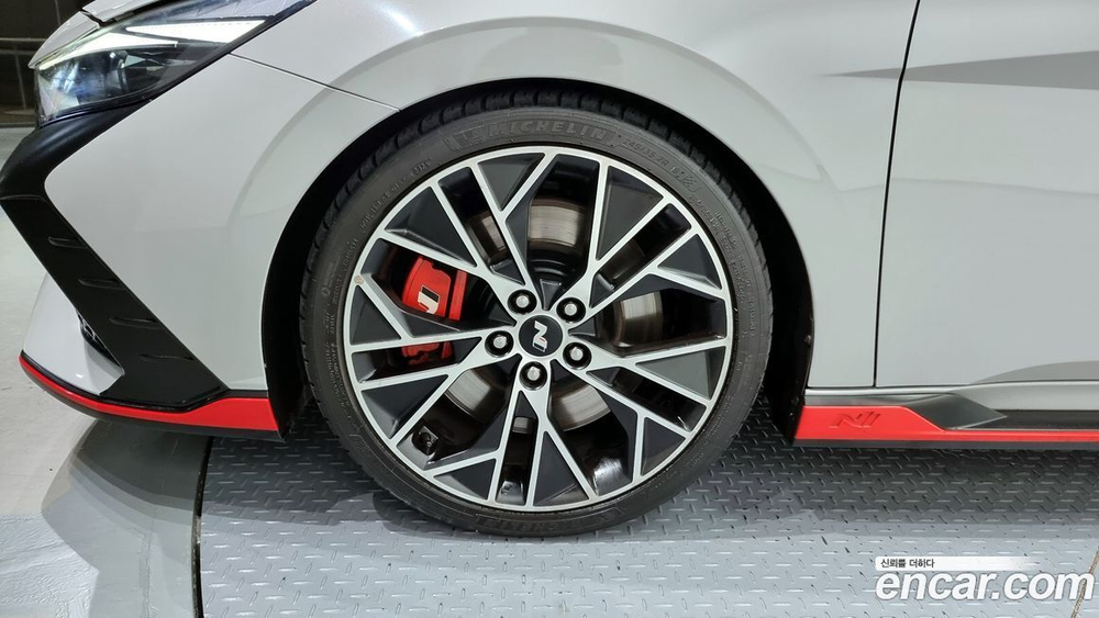Hyundai Avante (CN7) 2.0 N (11.2021)