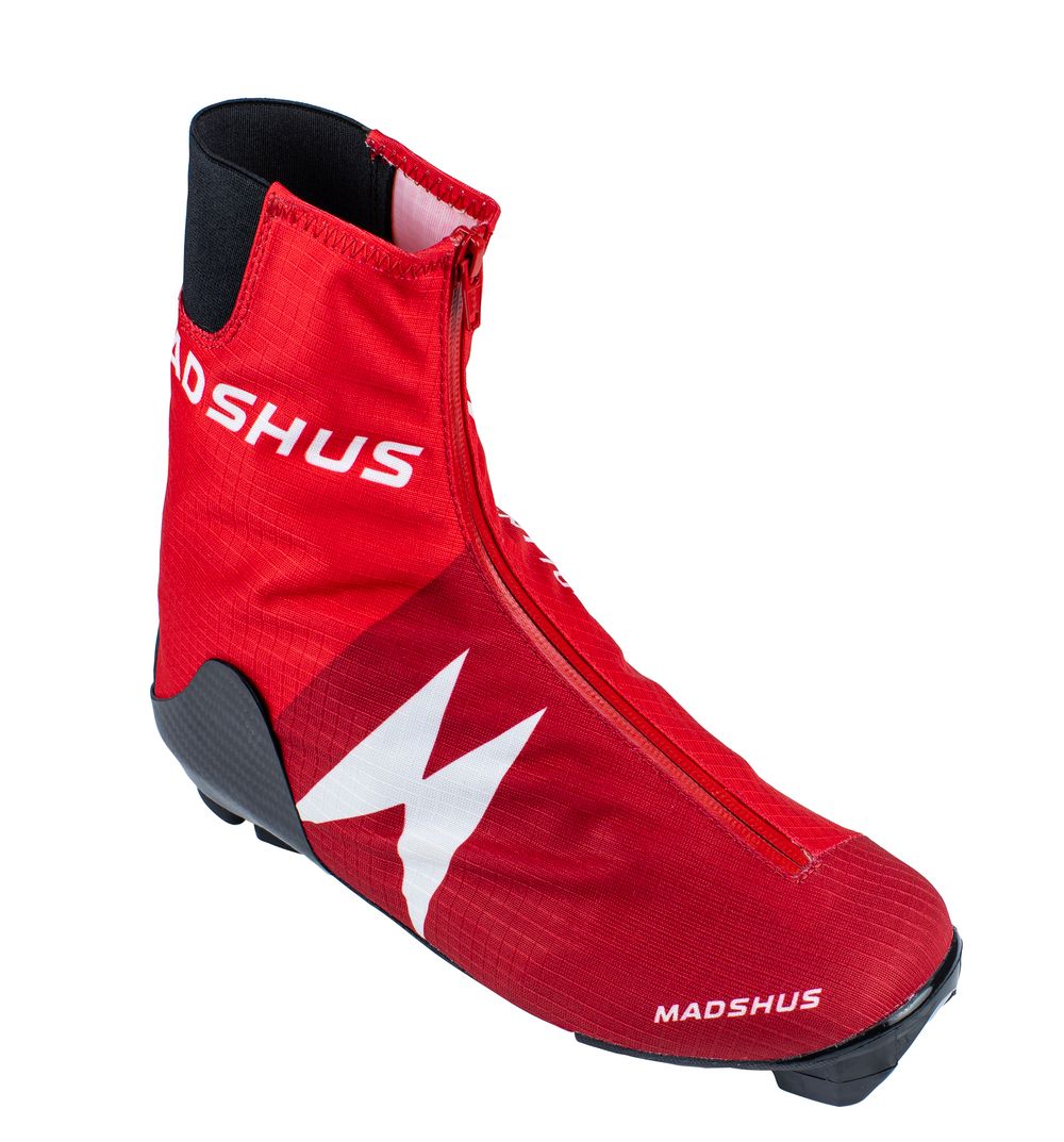 Профессиональные лыжные ботинки Madshus Redline Сlassic (2025/2026) для классического хода