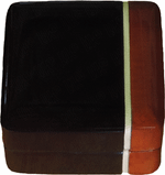 Компактный деревянный футляр под монету 80x80x43 мм.