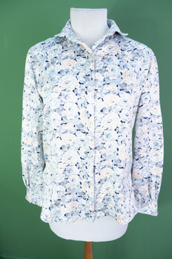 Рубашка романтичная с цветами 46-48 размер