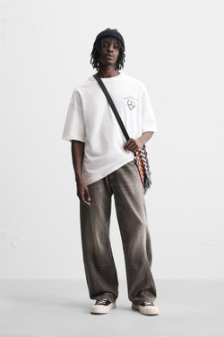 ZARA ФУТБОЛКА С НАДПИСЬЮ, ЖЕЛТОВАТО-БЕЛЫЙ