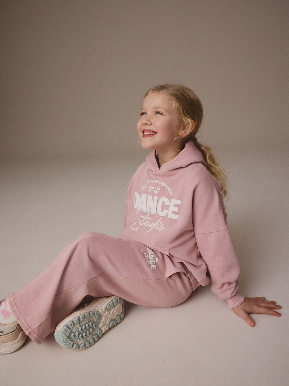 Толстовка с капюшоном и спортивные брюки в комплекте для девочки Next AK5-416, Розовый