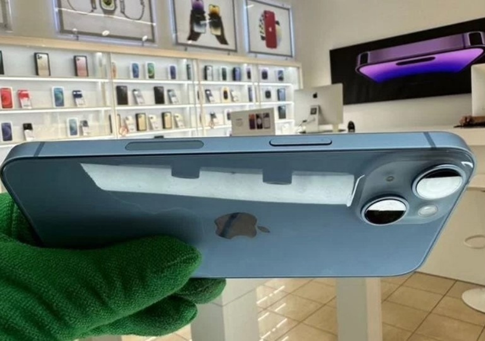 iPhone 14, 128 ГБ б/у