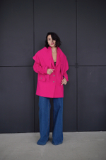 Пальто-пижак с оригинальным шарфом