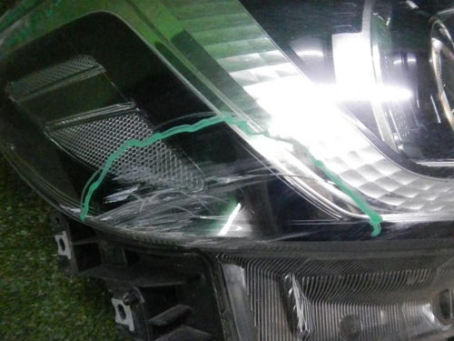 Фара правая Subaru Forester 5 SK (2018-2021) LED