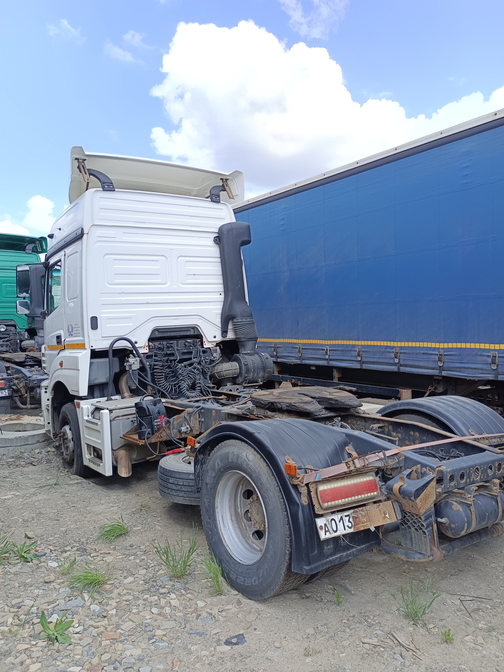 КамАЗ 5490 4x2 Седельный тягач 5490-033-87(S5) (Дизельный, 12,0 л, 401 л.с., АТ)