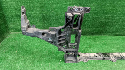 Панель передняя Genesis G70 (2017-2021)