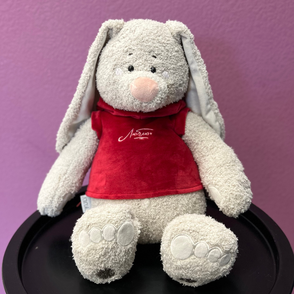 Заяц Вито в кофте, 37 см.