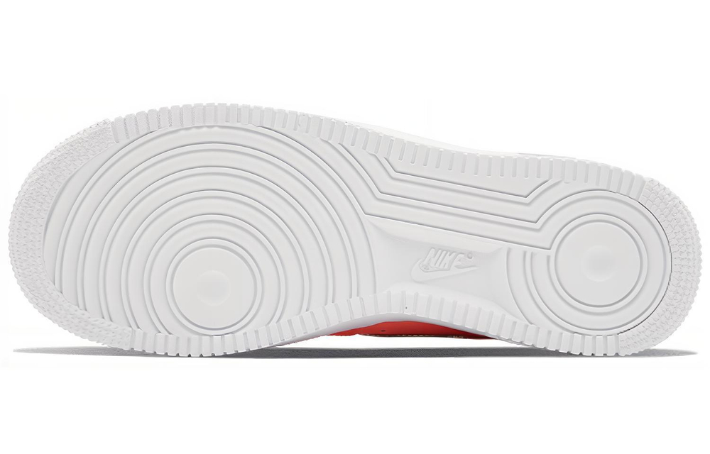 Кроссовки Nike Air Force 1 07 Ess (Женская размерная сетка)