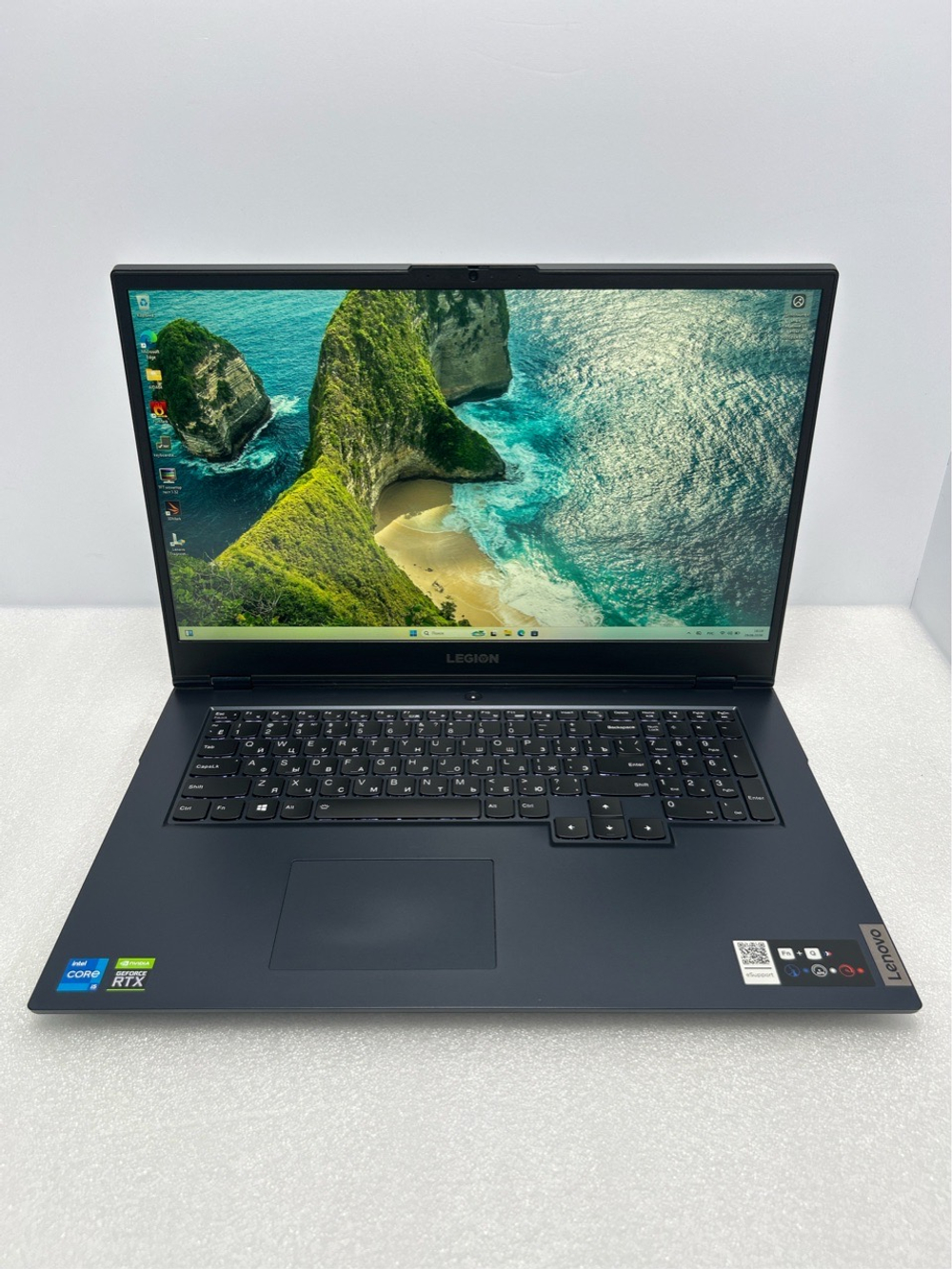 Ноутбук Lenovo Legion 5 17ITH6H (82JM000DRU) 17.3"/Intel Core i5 11400H/RAM 16GB/SSD 512GB/nVidia GeForce RTX 3060 6GB/IPS/1920*1080/Windows 11/Подсветка кл-ры: LED/черный. Состояние: C1