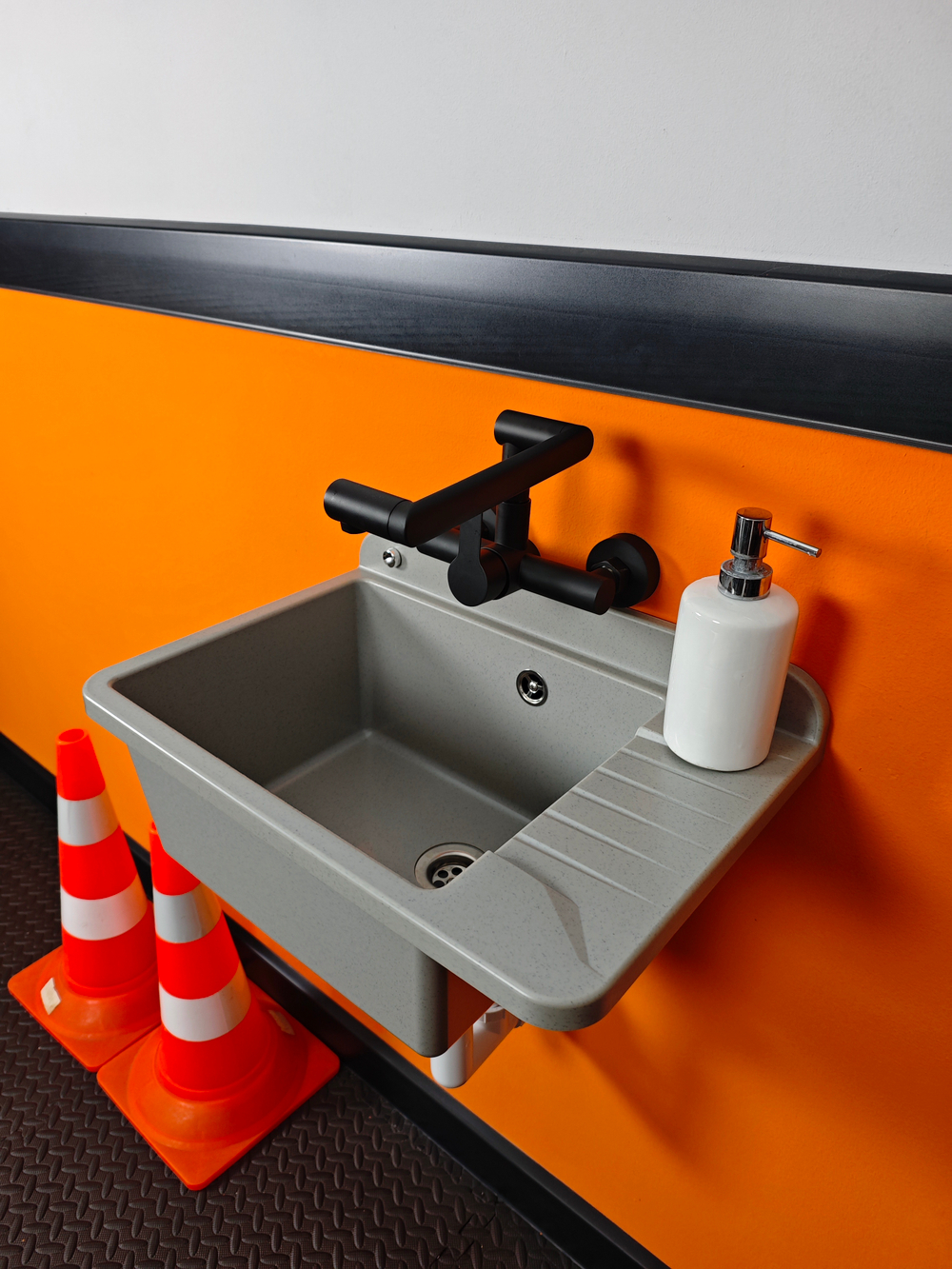 Пластиковая техническая раковина COMPACT GREY