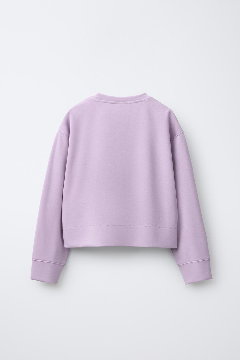 ZARA ТОЛСТОВКА ИЗ МОДАЛА С ТЕКСТОМ, ЦВЕТ МАЛЬВЫ