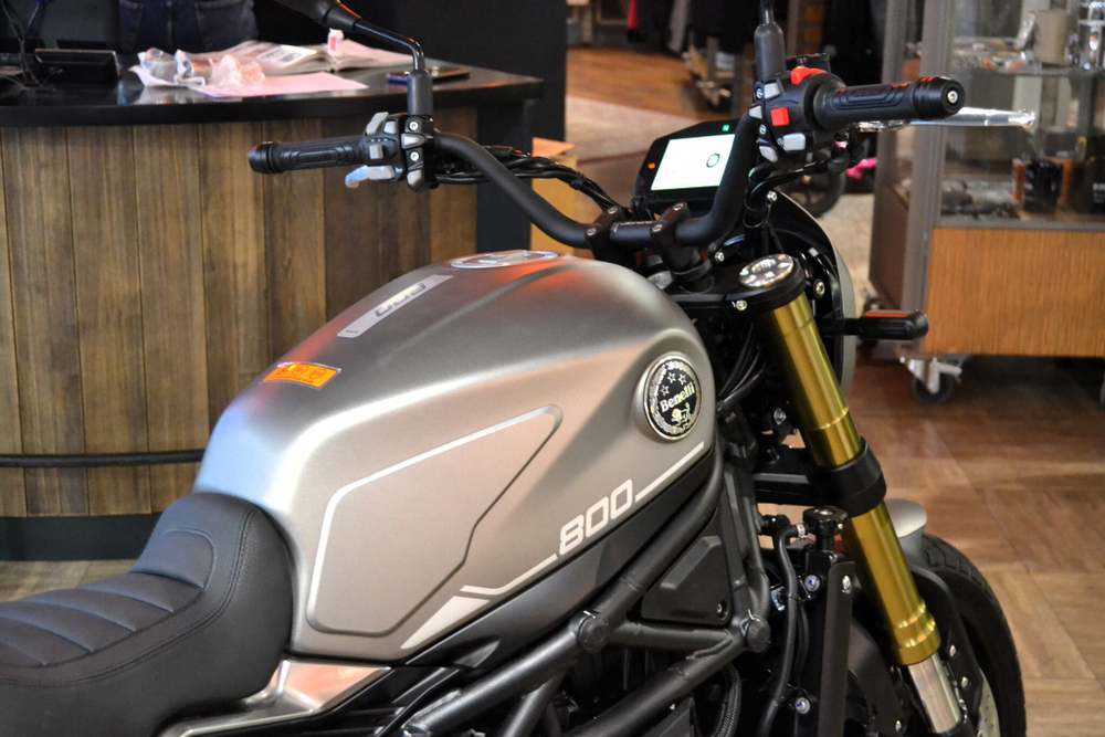 Benelli Leoncino 800 (2023)