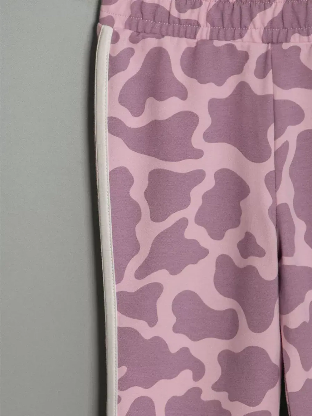 Костюм для девочки лонгслив и брюки клеш