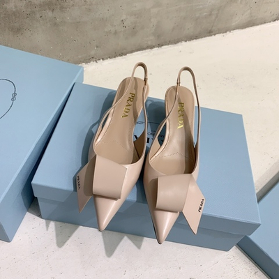 Prada Pumps