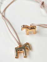 пд25-г Подвеска "Лошадка" объемная на шнурке, 25мм, голубая