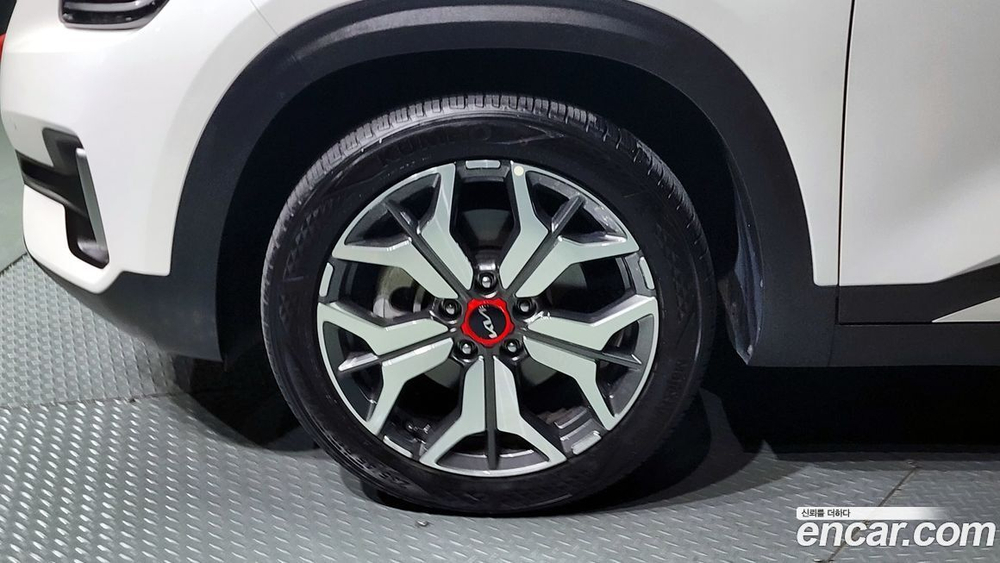 Kia Seltos Бензин 1.6 Turbo 2WD (08.2021)
