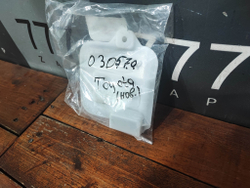 Накладка двери Toyota Alphard 3 Новая Оригинал 8791258010