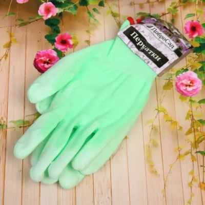 Перчатки нейлоновые «Баланс» с покрытием полуоблитые, зеленые 8 р-р ДоброСад