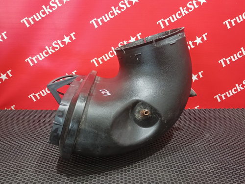 Патрубок воздушного фильтра 2018г.