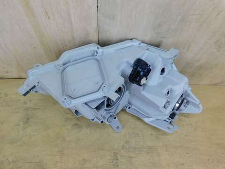 фара левая Toyota Premio NZT260 ZRT265 20-444