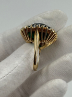 Кольцо с зелёным кристаллом