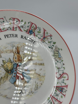Тарелка Merry Christmas from Peter Rabbit Wedgwood 1993 год