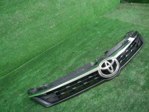 Решетка радиатора Toyota Camry 7 XV55 (2017-2018)