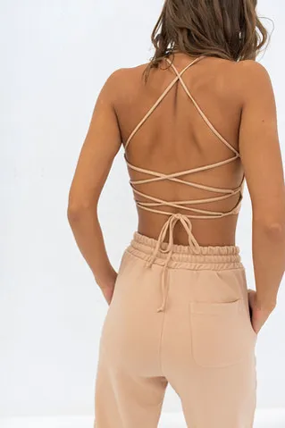 Топ с завязками сзади бежевого цвета