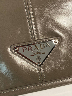 Сумка-мессенджер Prada