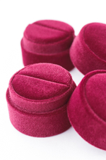 Ювелирный футляр «Лариса Ивановна» для свадебного кольца