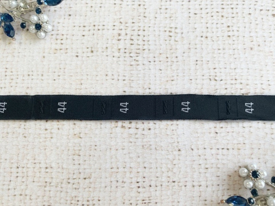 Размерники жаккардовые Тафта 44, ш. 1,2х3,2 см в рулоне 500 шт.