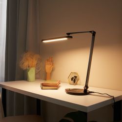 ULM-D113 18W-3000-6000K-DIM BLACK Светильник настольный светодиодный с беспроводной зарядкой телефонов. Сенсорный выключатель. Диммер. Черный. TM Uniel