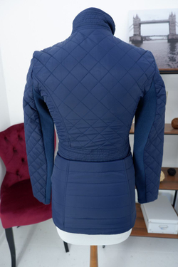 Куртка Oodji демисезонная 40 размер, новая