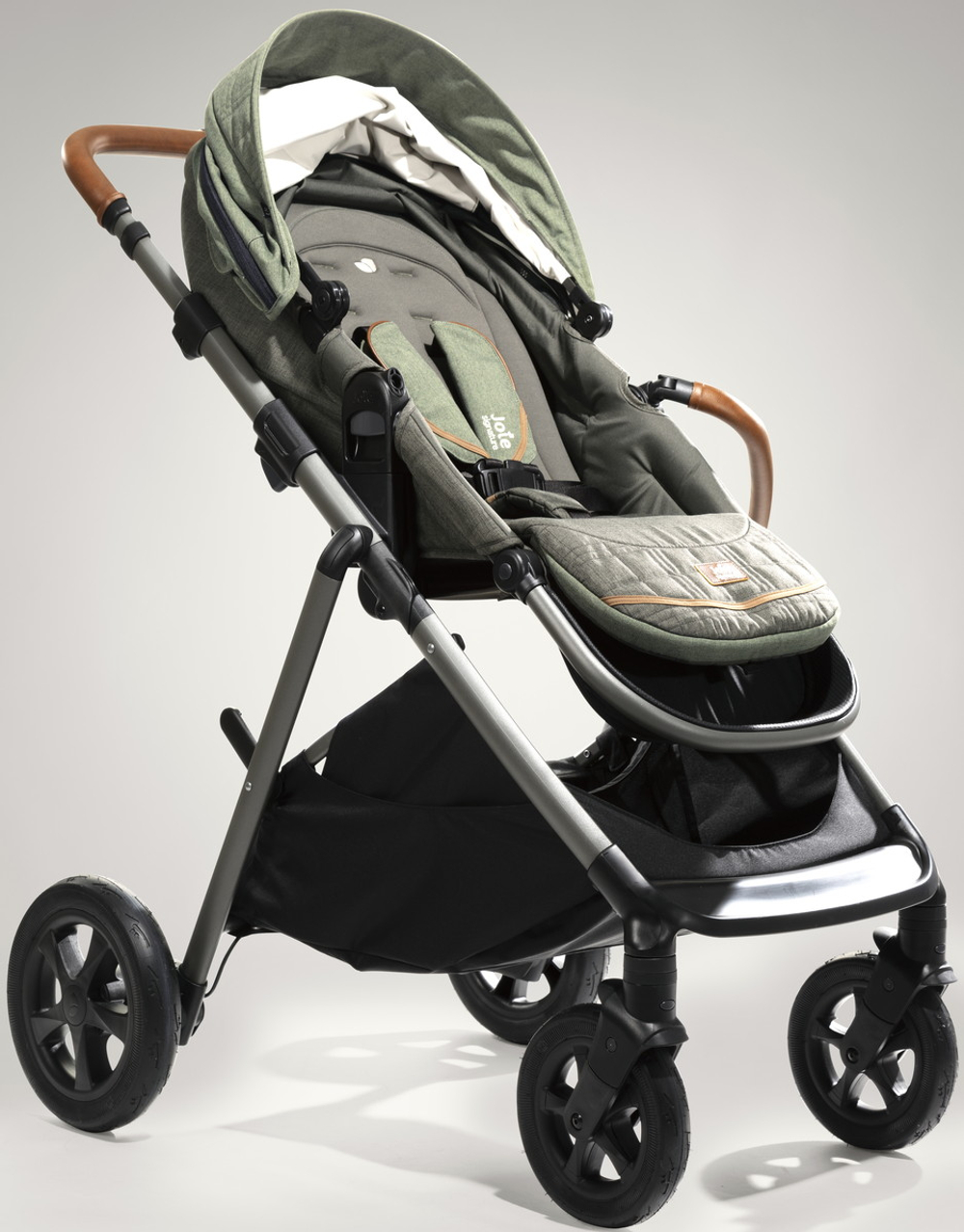 Детская прогулочная коляска Joie Aeria Pine